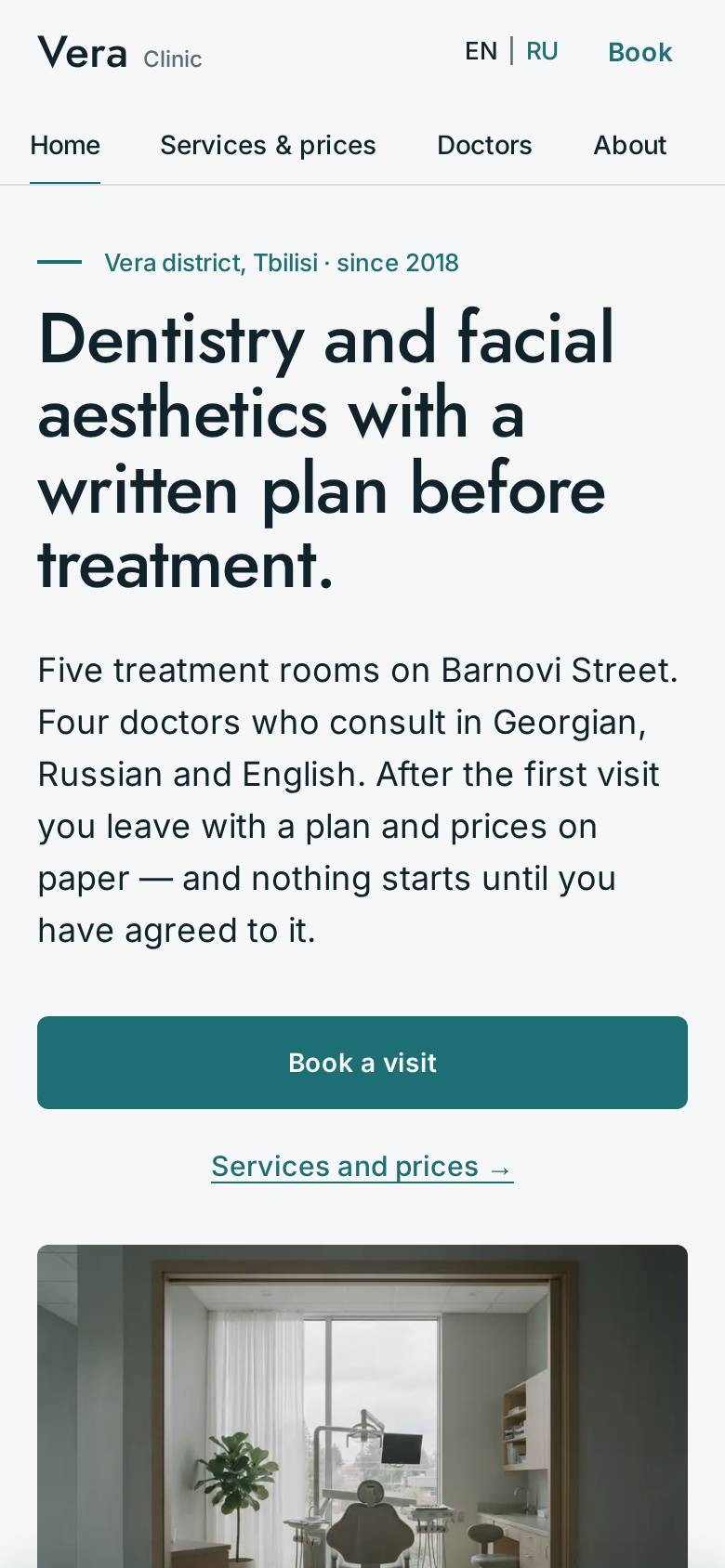 Mobile view of the Vera Clinic website